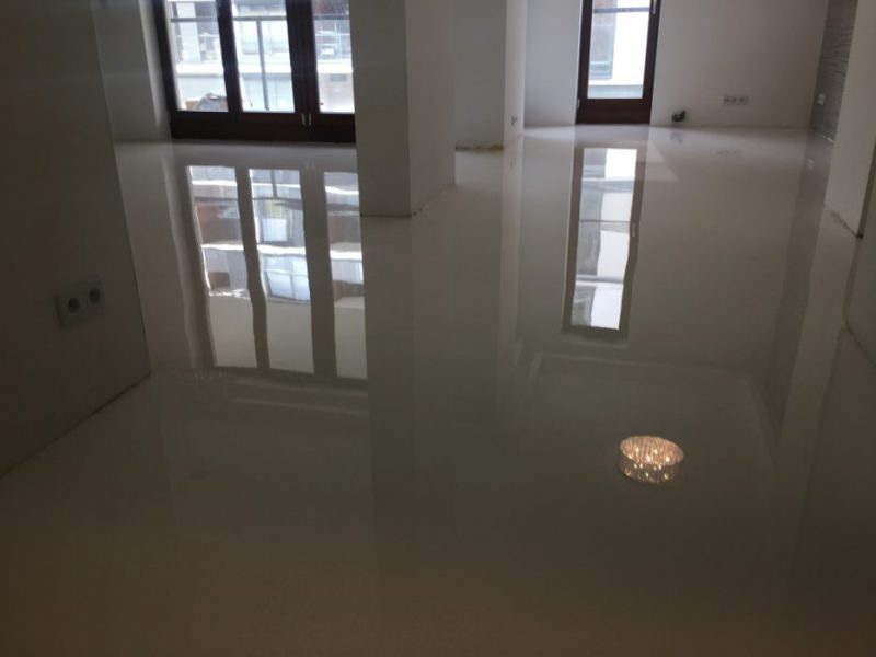 ywica poliuretanowa wylewka samopoziomująca techniplast 600 pu